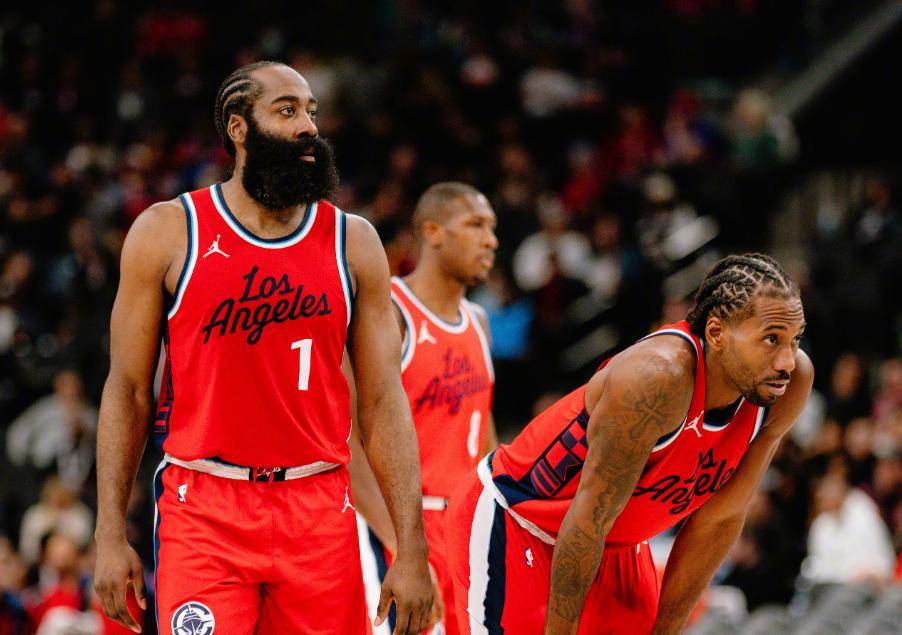 乐鱼体育官网网页版-美国球队豪取连胜，世界篮坛仰望的简单介绍